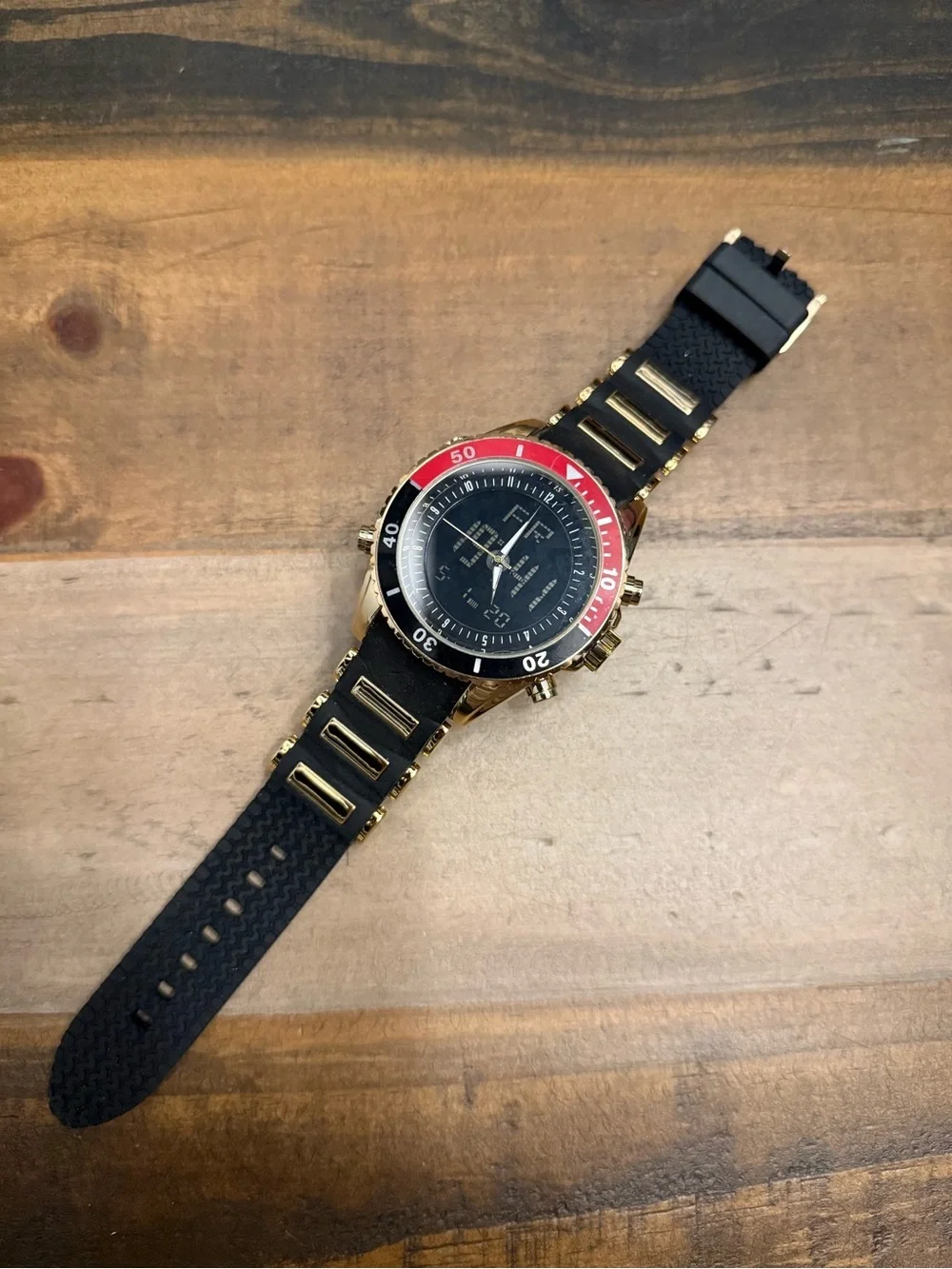 Men's Black & Gold Quartz Wristwatch - Analog & Digital Display, Rubber Band